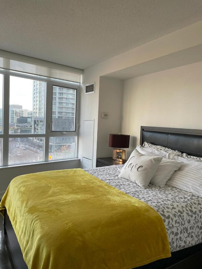 Toronto Downtown Luxurious Stylish 3 Bedroom 3 Bath 2 Balconies Near Rogers Centre Lakeview Condo 外观 照片