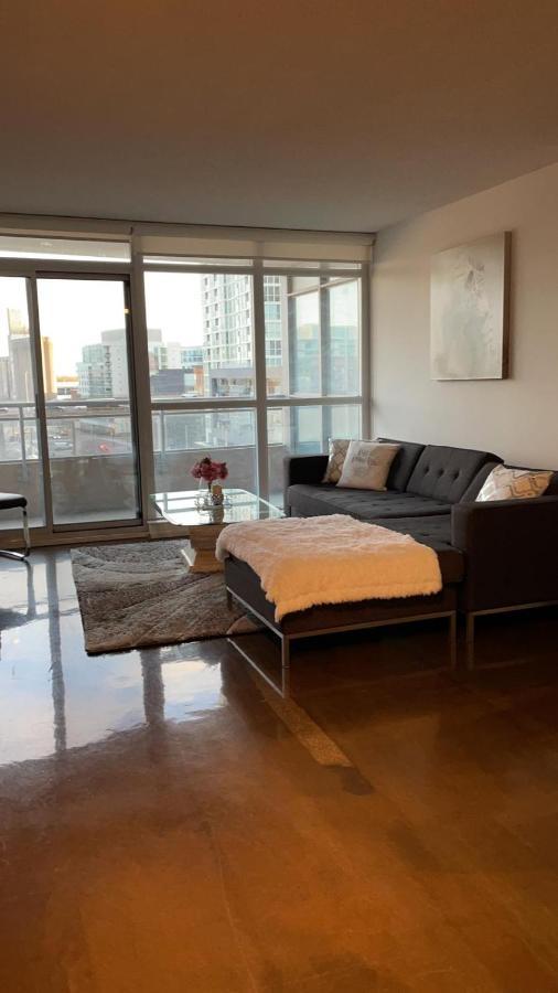 Toronto Downtown Luxurious Stylish 3 Bedroom 3 Bath 2 Balconies Near Rogers Centre Lakeview Condo 外观 照片