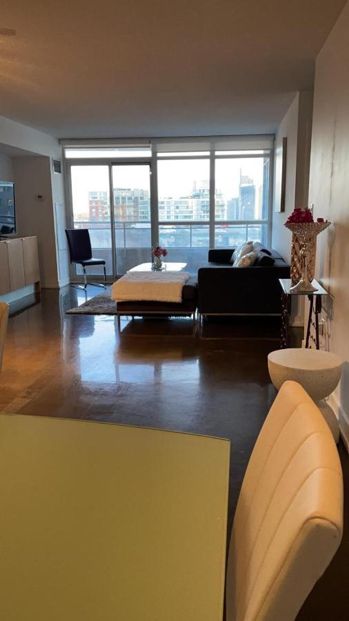 Toronto Downtown Luxurious Stylish 3 Bedroom 3 Bath 2 Balconies Near Rogers Centre Lakeview Condo 外观 照片