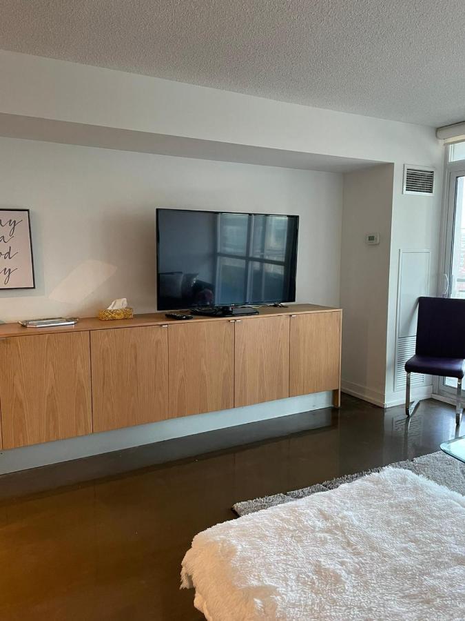Toronto Downtown Luxurious Stylish 3 Bedroom 3 Bath 2 Balconies Near Rogers Centre Lakeview Condo 外观 照片