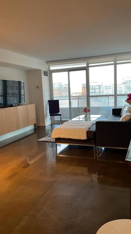 Toronto Downtown Luxurious Stylish 3 Bedroom 3 Bath 2 Balconies Near Rogers Centre Lakeview Condo 外观 照片