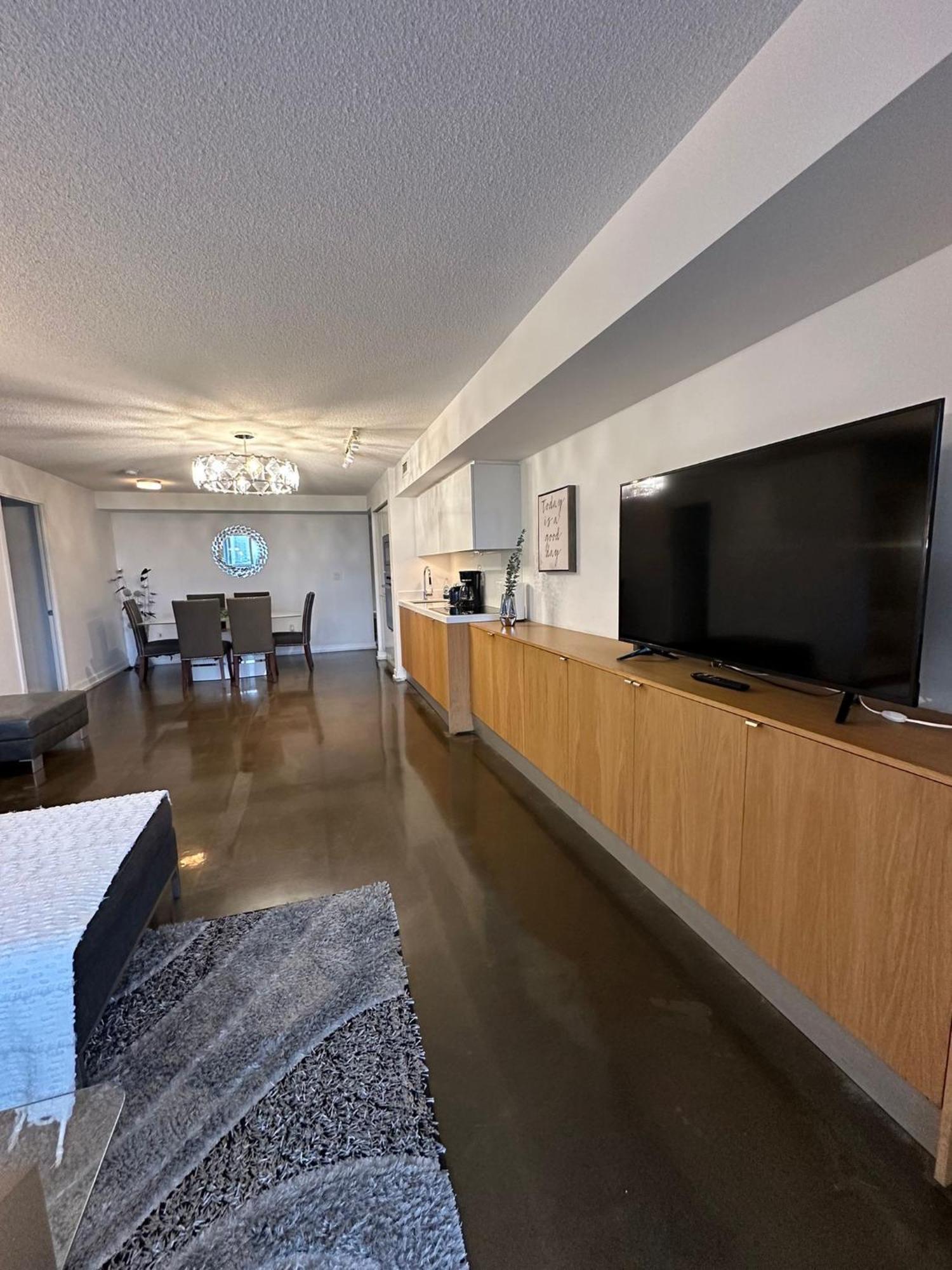 Toronto Downtown Luxurious Stylish 3 Bedroom 3 Bath 2 Balconies Near Rogers Centre Lakeview Condo 外观 照片