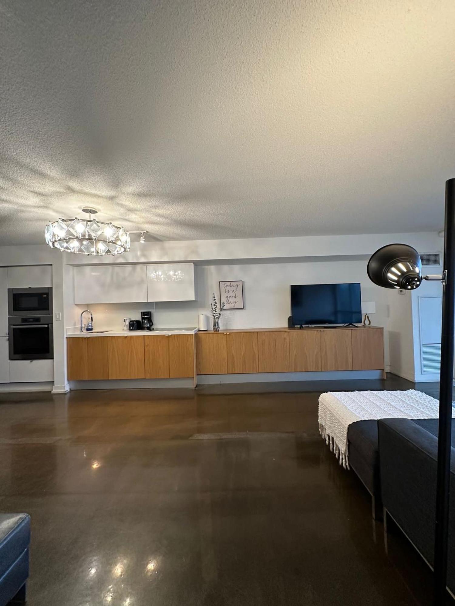 Toronto Downtown Luxurious Stylish 3 Bedroom 3 Bath 2 Balconies Near Rogers Centre Lakeview Condo 外观 照片